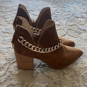 Steve Madden Women's Brown Cedar Chain Heel Ankle Booties Shoe Size 8.5 NWOT
